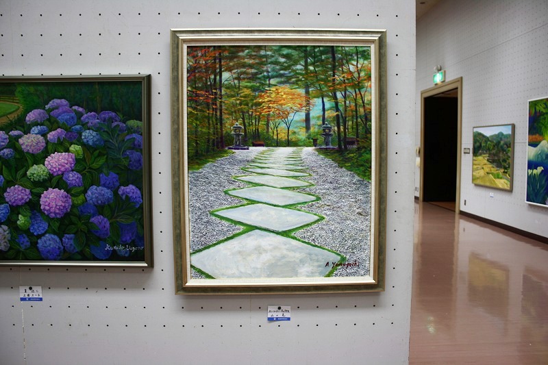 s2009-0092.jpg